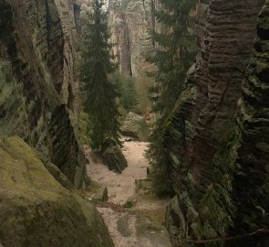 Narrow passage through the rocks