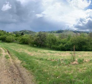 The path to the viewpoint of the Mariino loubí