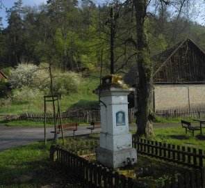 Osada Vojtěchov v CHKO Kokořínsko-Máchův kraj