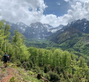 The view of the rock giants of the Totes Gebirge made our descent more interesting.