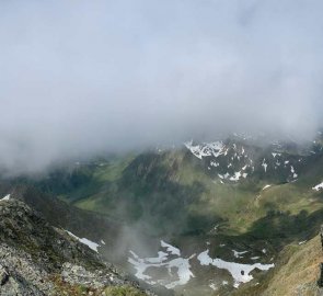 Peak Schoberspitze 2 423 m above sea level