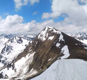 Zpětný pohled na horu Schüttkogel