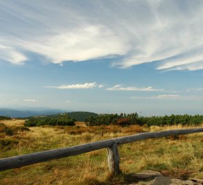 Vrchol hory Keprník 1 423 m n. m. v Jeseníkách