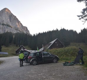 Parkoviště u chaty Oberst Klinke Hütte