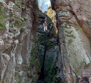 Cold passage on the way to the Drápské světničky