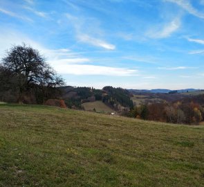 Vizovické vrchy nad obcí Prlov