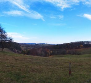 Vizovické vrchy nad obcí Prlov