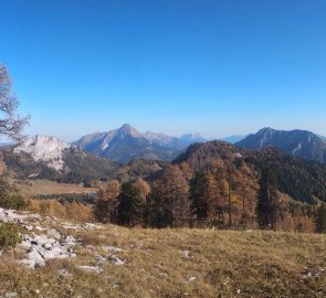 Krásná krajina pod horou Warscheneck