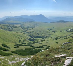 View from the top eastwards towards Raxalpe and Scheeberg