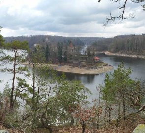 Pohled z vyhlídky na Zvíkov a řeky Otavu a Vltavu