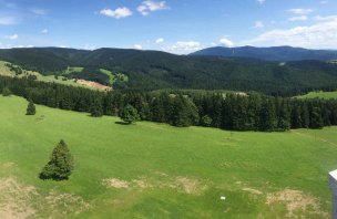 A trip with children to the Dalimilov lookout tower from the Paprsek cottage