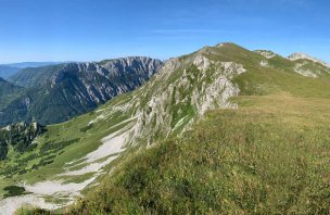 Trek to Krautgartenkogel in the Hochschwab