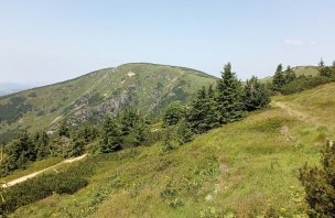 A trip from Medvědín to the source of the Elbe River in the Krkonose Mountains