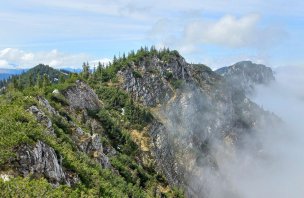 Climbing the Gippel peak in the Ybbstal Alps