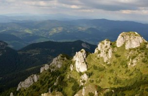 Trek to Velký Rozsutec via Jánošík's holes