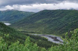 Triple Lakes Trail v Národním parku Denali